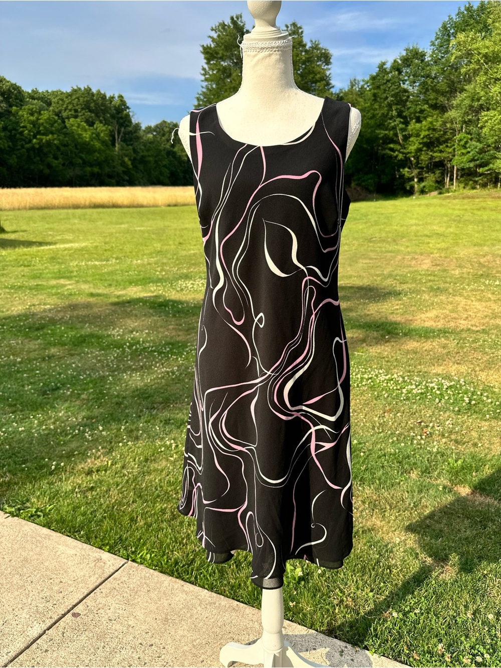 Sleeveless Black Midi Dress with Pink & White Swirl Detail